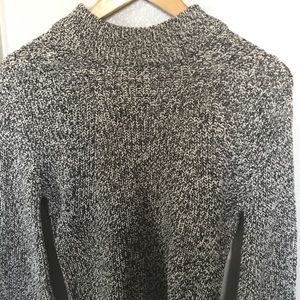 White/Grey Thick Sweater